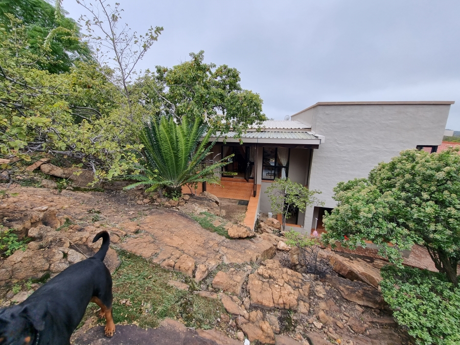 3 Bedroom Property for Sale in Safari Gardens North West